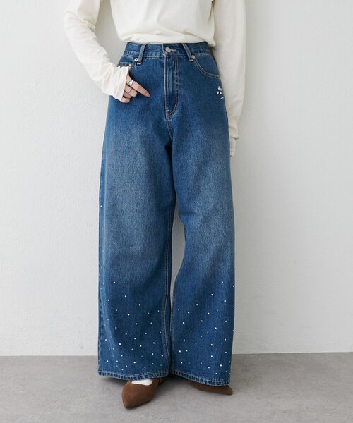 DISCOAT(ディスコート)の「ビジュー使いデニムワイドパンツ(デニムパンツ・レディース・ブルー・SMALL/LARGE/MEDIUM)」の3枚目の写真
