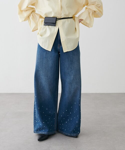 DISCOAT(ディスコート)の「ビジュー使いデニムワイドパンツ(デニムパンツ・レディース・ブルー・SMALL/LARGE/MEDIUM)」の12枚目の写真