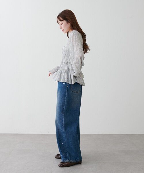 DISCOAT(ディスコート)の「ビジュー使いデニムワイドパンツ(デニムパンツ・レディース・ブルー・SMALL/LARGE/MEDIUM)」の14枚目の写真
