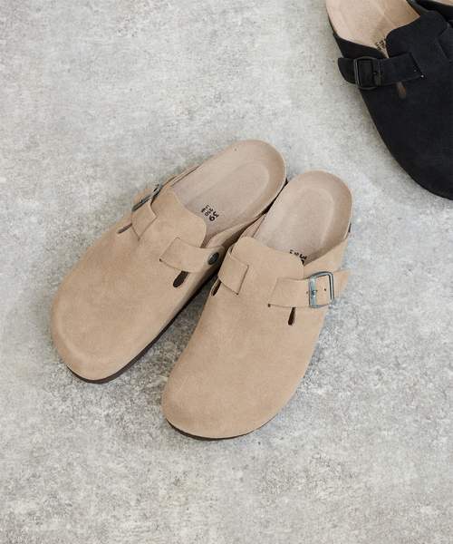 GENUINS(ジェニュインズ)の「【WEB+一部店舗限定】GENUINS / ジェニュインズ RIVA VELOUR(スリッポン・レディース・ベージュ系その他/ブラック・25cm/24cm/23cm)」の3枚目の写真
