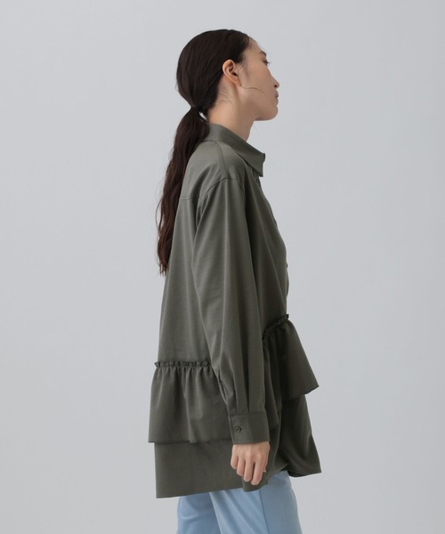 LEPSIM(レプシィム)の「ペプラムシャツチュニック 1069713(シャツ/ブラウス・レディース・グレイッシュベージュ・FREE)」の20枚目の写真