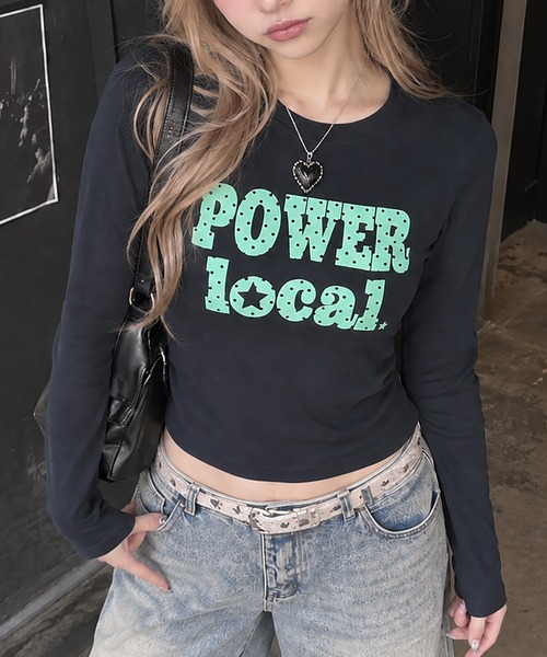 SPINNS(スピンズ)の「長袖カットソー/ドットロゴ/韓国ガーリー(Tシャツ/カットソー・レディース・ネイビー/オフホワイト/グレー・ONESIZE)」の1枚目の写真