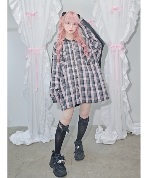 Ank Rouge(アンクルージュ)の「Bemqinドッキングシャツパーカー(シャツ/ブラウス・レディース・ピンク/ブラック・M)」の15枚目の写真