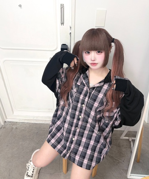 Ank Rouge(アンクルージュ)の「Bemqinドッキングシャツパーカー(シャツ/ブラウス・レディース・ピンク/ブラック・M)」の22枚目の写真