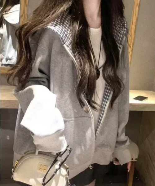 NANEA(ナネア)の「フード裏チェックパーカー(パーカー・レディース・ブルー/オートミール/ピンク/グレー・X-LARGE/LARGE)」の8枚目の写真