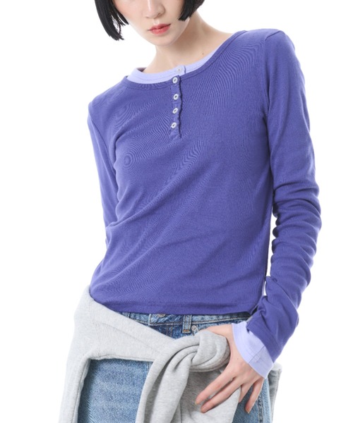 FRUIT OF THE LOOM(フルーツオブザルーム)の「【FRUIT OF THE LOOM】 2カラーパック ヘンリーネック L/S Tee / /2枚組 (JUGLANS別注)(Tシャツ/カットソー・レディース・パープル/ブラウン/レッド・S/M/L)」の1枚目の写真
