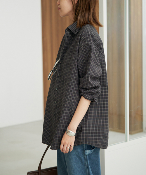 SLOBE IENA(スローブイエナ)の「《追加》グラフチェックオーバーシャツ(シャツ/ブラウス・レディース・ブラック/ブルー・FREE)」の3枚目の写真