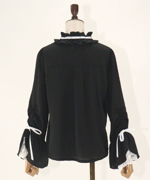 axes femme POETIQUE(アクシーズファムポエティック)の「スタンドカラー姫袖風BL(シャツ/ブラウス・レディース・キナリ/ホワイト/ブラック・MEDIUM)」の22枚目の写真