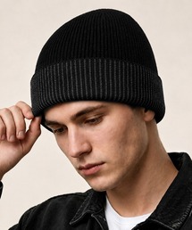 AsaAura（アサオーラ）の「反射ラインリブニット帽ビーニー 男女兼用（ニットキャップ/ビーニー）」
