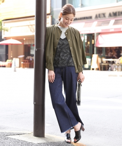 LEPSIM（レプシィム）の「Vネックキャミソール　727049（キャミソール・レディース・アイボリー/ブラック/オフホワイト・FREE）」の6枚目の写真