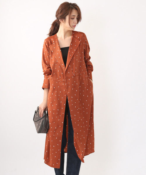 MYSELF ABAHOUSE（マイセルフアバハウス）の「リーフプリントガウンワンピース（ワンピース・レディース・ブラウン/ブラック・FREE）」の3枚目の写真