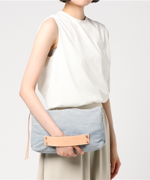 UR SELECT（ユーアールセレクト）の「UR SELECT Som（クラッチバッグ・レディース・ライトブルー/ナチュラル/ストライプ・FREE）」の4枚目の写真