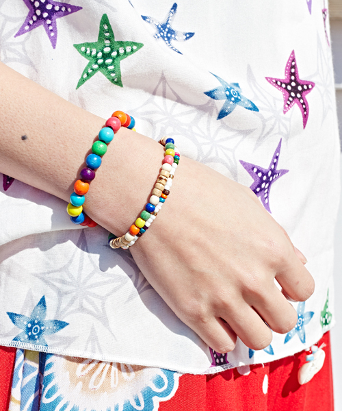 チャイハネ（チャイハネ）の「【チャイハネ】カラフルビーズブレスレット3本セット（ブレスレット・レディース・ブルー/ナチュラル/カラフル・FREE）」の3枚目の写真