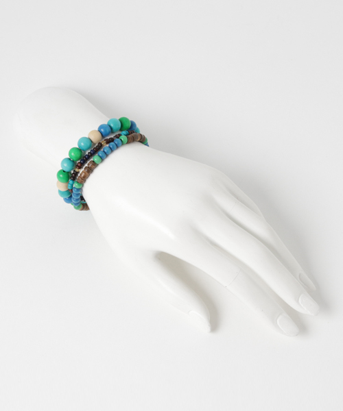 チャイハネ（チャイハネ）の「【チャイハネ】カラフルビーズブレスレット3本セット（ブレスレット・レディース・ブルー/ナチュラル/カラフル・FREE）」の7枚目の写真