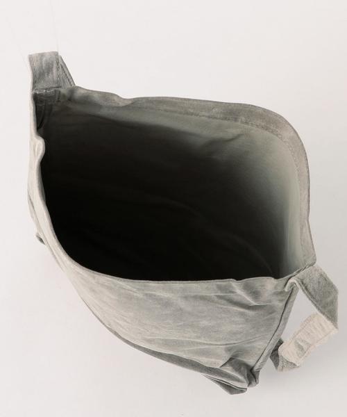 Hender Scheme（エンダースキーマ）の「Hender Scheme(エンダー スキーマ) pg shoulder bag big（ショルダーバッグ・メンズ・ダークグレー/ベージュ/ライトグレー・FREE）」の11枚目の写真