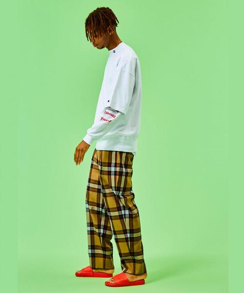 Champion(チャンピオン)の「<Champion × monkey time> REVERSEWEAVE MOCK SSL/Tシャツ ◆(Tシャツ/カットソー・メンズ・ホワイト/ブラック/シャーベット・XX-LARGE/MEDIUM/X-LARGE/LARGE)」の6枚目の写真