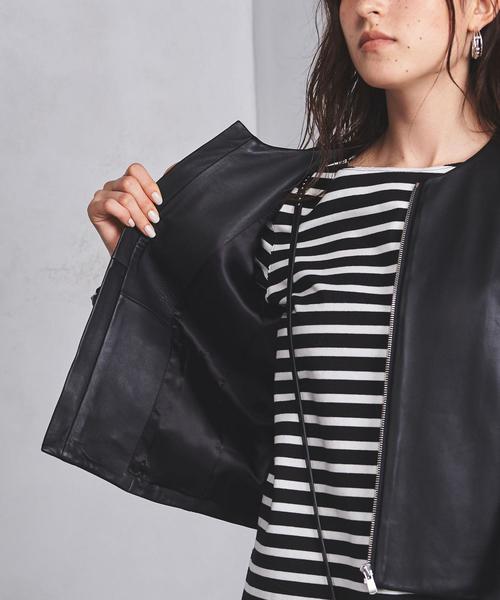UNITED ARROWS（ユナイテッドアローズ）の「UBCB シープ レザージャケット（ブルゾン・レディース・ベージュ/ブラック・40/38/36）」の4枚目の写真
