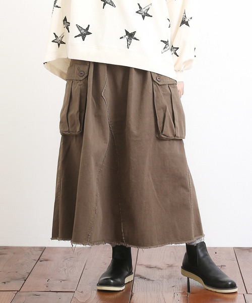 CUBE SUGAR(キューブシュガー)の「起毛ツイルリメイク風イージースカート(スカート・レディース・ネイビー/カーキ/イエロー・M)」の2枚目の写真