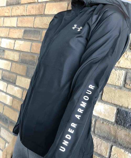 UNDER ARMOUR(アンダーアーマー)の「レディース トレーニングパーカー / ウーブンフルジップフーディー(その他アウター・レディース・ブラック/ネイビー/コーラルピンク・L/M/S/XL)」の7枚目の写真