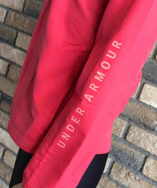 UNDER ARMOUR(アンダーアーマー)の「レディース トレーニングパーカー / ウーブンフルジップフーディー(その他アウター・レディース・ブラック/ネイビー/コーラルピンク・L/M/S/XL)」の12枚目の写真
