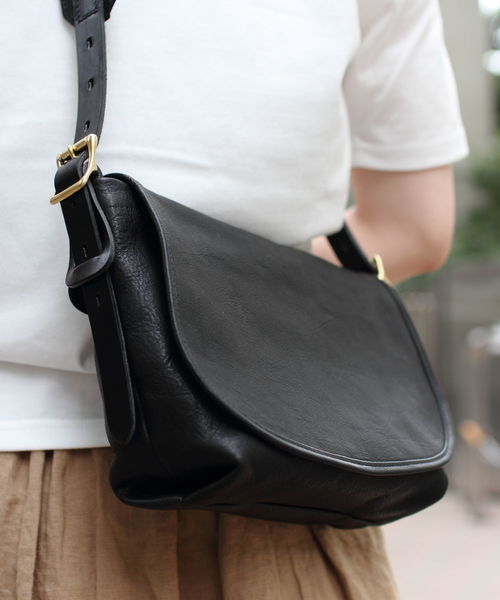 SLOW（スロウ）の「SLOW/ スロウ FLAP SHOULDER 〔rubono