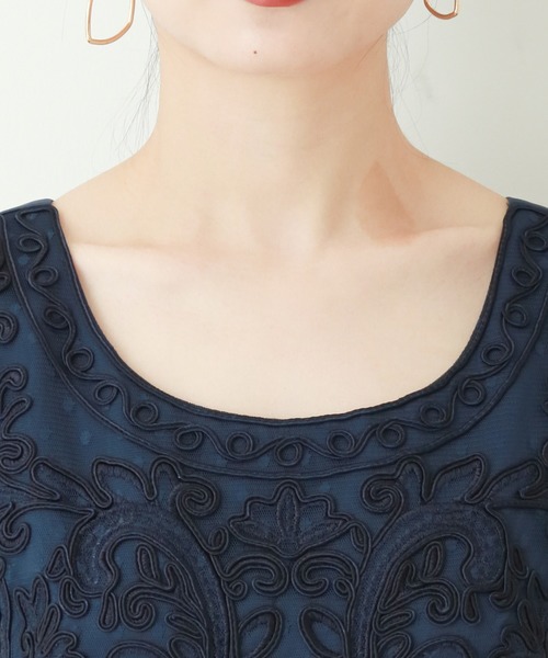 MARLENE JOBERT（マルレーヌ　ジョベル）の「コードレーン胸刺繍ドレスワンピース（ドレス・レディース・ネイビー/ブラック/グレー・L/M）」の9枚目の写真