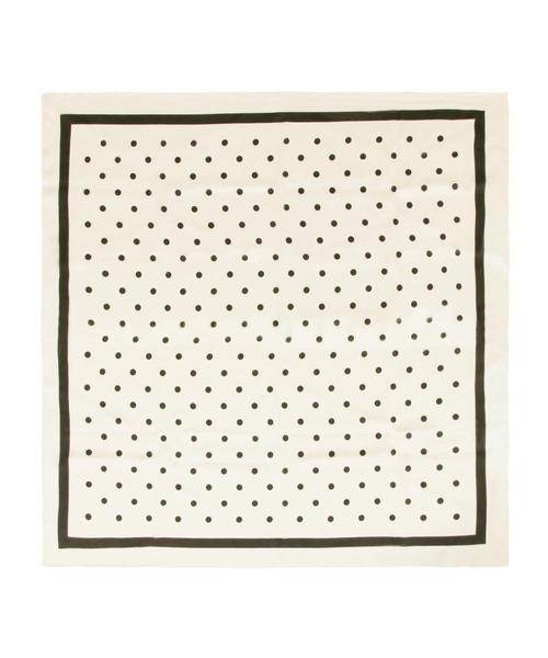 Julia Boutique（ジュリアブティック）の「70×70cmサイズ・ヴィンテージ風サテン生地スカーフ・バンダナ・ストール/100011（バンダナ/スカーフ・レディース・A/B/C/D/E/F/G/H/I/J/K/L/M/N/O/P/その他15/その他14/その他13/その他12/その他2/その他3/その他1/その他5/その他4/その他11/その他10/その他9/その他8/その他7/その他6/その他16/その他17/その他18/その他19/その他20/その他21/その他22/その他24/その他25/その他26/その他23/ブラック/ライトブルー/ホワイト/オレンジ/ブルー/ピンク/イエロー/ベージュ/ネイビー/ブラウン系/パープル系/カーキ/ブラウン/グレー/グリーン・ONE）」の17枚目の写真