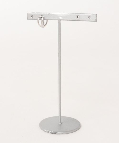 ESTELLE（エステール）の「シルバー キュービックジルコニア イヤーカフ 片耳用 ESTELLE/エステール WEB限定（イヤーカフ・レディース・ホワイト・-）」の4枚目の写真