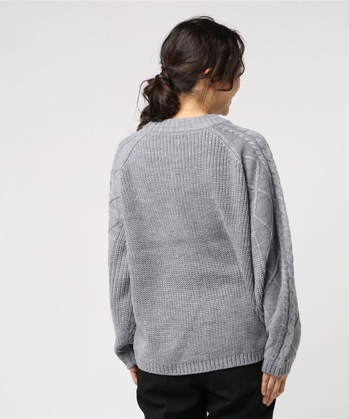STYLEBLOCK（スタイルブロック）の「袖切り替え編みニット（ニット/セーター・レディース・オフホワイト/ボルドー/マスタード/杢グレー/ブラック・M）」の7枚目の写真