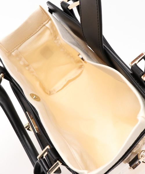 JILL STUART(ジルスチュアート)の「【ホワイトWEB限定】カローラクリアショルダーバッグ(トートバッグ・レディース・ホワイト/ブラック/ブラウン・フリ-)」の12枚目の写真