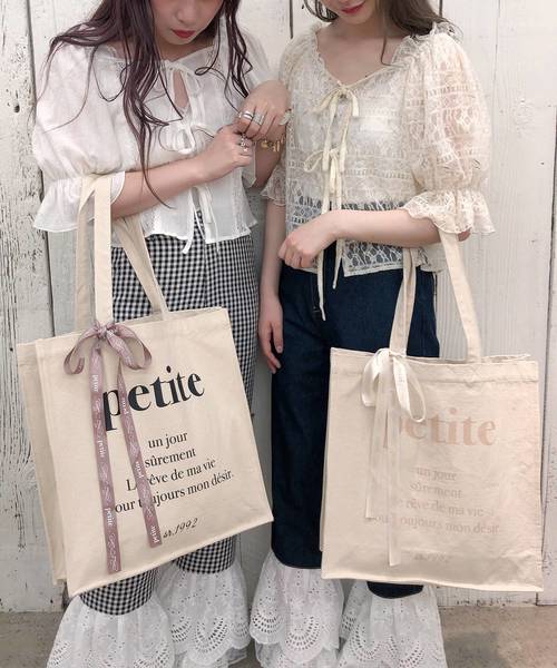 one after another NICE CLAUP（ワンアフターアナザーナイスクラップ）の「【Petite by NICE CLAUP】tote bag（トートバッグ・レディース・ブラック/アイボリー/レッド・FREE）」の8枚目の写真