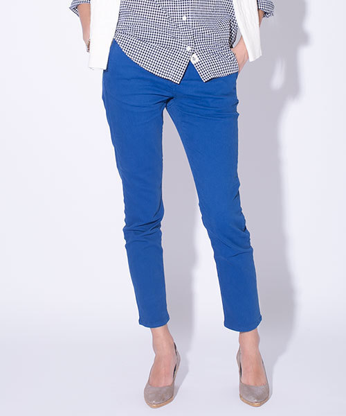 NANO universe（ナノユニバース）の「【VERY4月号掲載】カラーjegginnypants（その他パンツ・レディース・オフホワイト/ベージュ/ライトグレー/レッド/ブルー/グリーン/ブラック・34/36/30/32/28）」の6枚目の写真