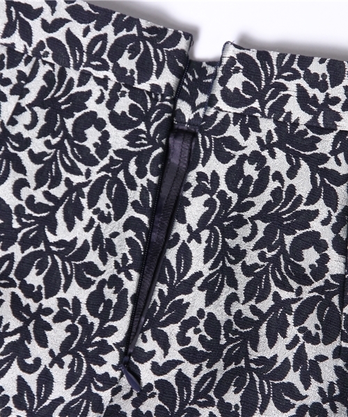 JILL STUART（ジルスチュアート）の「エリサジャガードショートパンツ（その他パンツ・レディース・ホワイト/ネイビー/ブルー系その他・4/0/2）」の9枚目の写真