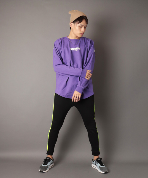 SUGGESTION(サジェッション)の「【SUGGESTION】バックロゴプリント ビッグシルエットロングスリーブTシャツ(Tシャツ/カットソー・メンズ・ブラック/ベージュ/パープル/オフホワイト/オレンジ・M/L)」の19枚目の写真