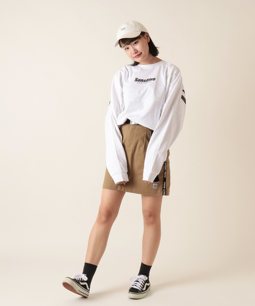 SUGGESTION(サジェッション)の「【SUGGESTION】バックロゴプリント ビッグシルエットロングスリーブTシャツ(Tシャツ/カットソー・メンズ・ブラック/ベージュ/パープル/オフホワイト/オレンジ・M/L)」の7枚目の写真