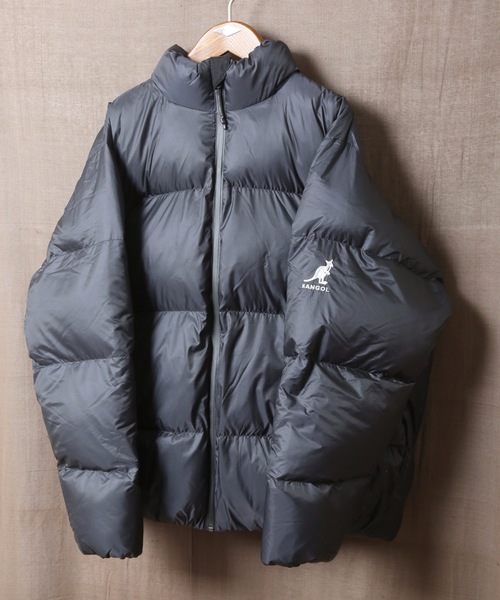 KANGOL(カンゴール)の「【KANGOL/カンゴール】ゆったり大きめデザイン中綿スタンドジャケット 人口羽毛使用 撥水性・防寒性(ブルゾン・メンズ・ブラック/ダークベージュ・MEDIUM/LARGE/X-LARGE)」の8枚目の写真
