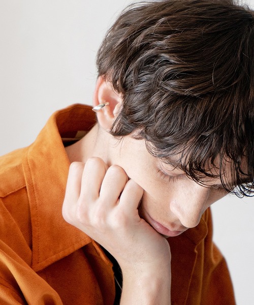 NARRATIVE PLATOON（ナラティブ プラトゥーン）の「NARRATIVE PLATOON ナラティヴプラトゥーン / Streamline ear cuff シルバー925 ストリームラインイヤーカフ / np-ec002（イヤーカフ・メンズ・シルバー・FREE）」の7枚目の写真