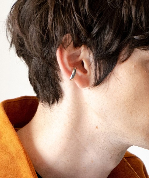 NARRATIVE PLATOON（ナラティブ プラトゥーン）の「NARRATIVE PLATOON ナラティヴプラトゥーン / Streamline ear cuff シルバー925 ストリームラインイヤーカフ / np-ec002（イヤーカフ・メンズ・シルバー・FREE）」の8枚目の写真