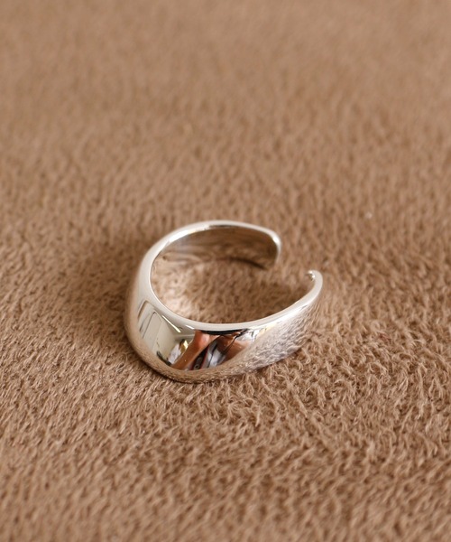 NARRATIVE PLATOON（ナラティブ プラトゥーン）の「NARRATIVE PLATOON ナラティヴプラトゥーン / Streamline ear cuff シルバー925 ストリームラインイヤーカフ / np-ec002（イヤーカフ・メンズ・シルバー・FREE）」の11枚目の写真