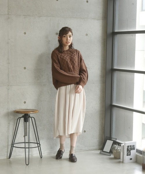 VIVIAN（ヴィヴィアン）の「スクエアトゥローファーバブーシュ（ローファー・レディース・ホワイト/ブラック/ベージュ/キャメル/ダークブラウン・LL/S/M/L/XL）」の17枚目の写真