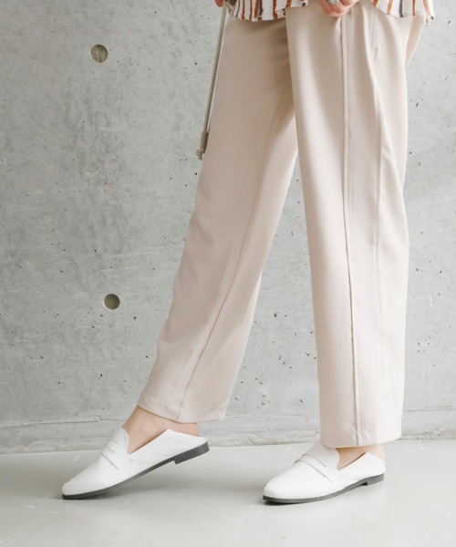 VIVIAN（ヴィヴィアン）の「スクエアトゥローファーバブーシュ（ローファー・レディース・ホワイト/ブラック/ベージュ/キャメル/ダークブラウン・LL/S/M/L/XL）」の9枚目の写真