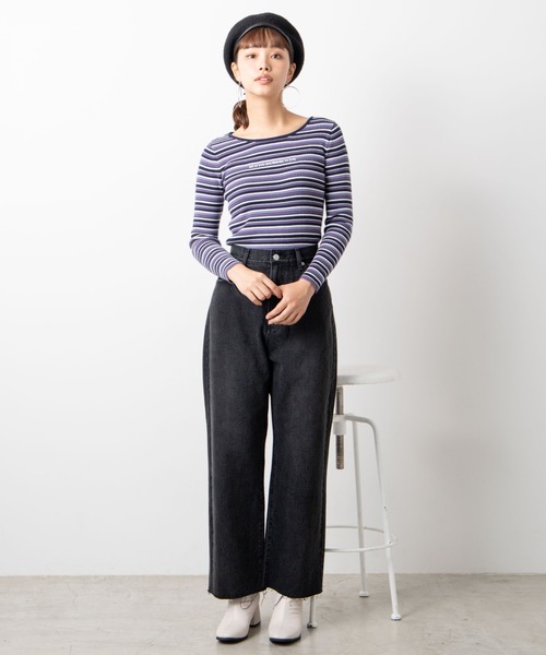 WEGO(ウィゴー)の「WEGO/デイリーストレートボーイフレンドデニムパンツ(デニムパンツ・レディース・ブラック/インディゴブルー/ダークインディゴブルー/ライトインディゴブルー・SMALL/LARGE/MEDIUM)」の8枚目の写真