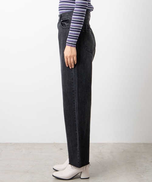 WEGO(ウィゴー)の「WEGO/デイリーストレートボーイフレンドデニムパンツ(デニムパンツ・レディース・ブラック/インディゴブルー/ダークインディゴブルー/ライトインディゴブルー・SMALL/LARGE/MEDIUM)」の16枚目の写真