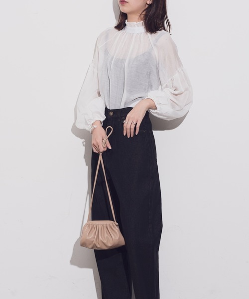 Aunt Marie's（アントマリーズ）の「AUNT MARIE'S シアーハイネックボリュームブラウス（シャツ/ブラウス・レディース・ホワイト/ベージュ・FREE）」の19枚目の写真