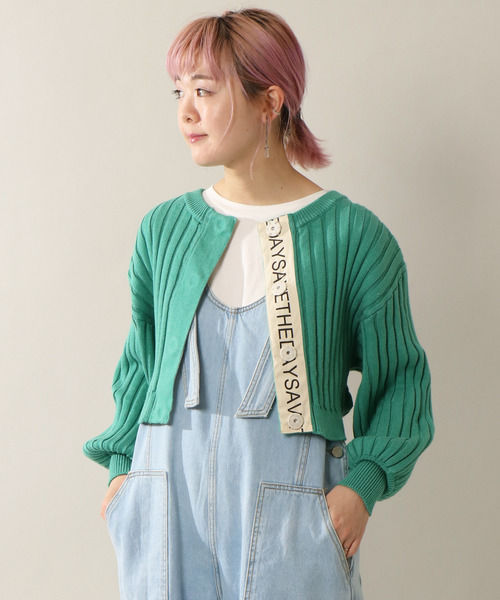 Eimee Law（エイミーロウ）の「Eimee Law ロゴテープショートカーディガン（カーディガン/ボレロ・レディース・ライトグレー/ベージュ/グリーン・M）」の19枚目の写真