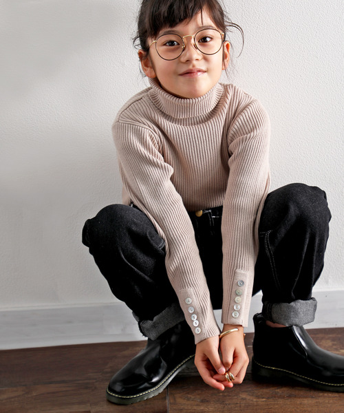 classicalelf（クラシカルエルフ）の「お外でもおうちでも♪キッズ ギャザーウエスト無地テーパードパンツ(フルレングス)（デニムパンツ・キッズ・ブラック/インディゴブルー/ナチュラル/ブラウン・130/140/150/110/120）」の9枚目の写真