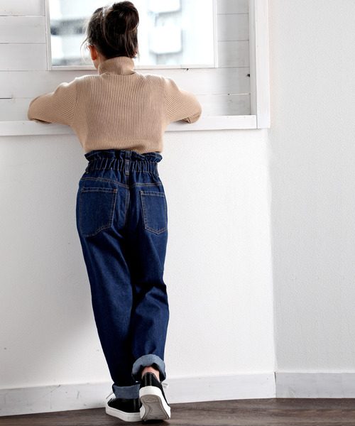 classicalelf（クラシカルエルフ）の「お外でもおうちでも♪キッズ ギャザーウエスト無地テーパードパンツ(フルレングス)（デニムパンツ・キッズ・ブラック/インディゴブルー/ナチュラル/ブラウン・130/140/150/110/120）」の17枚目の写真