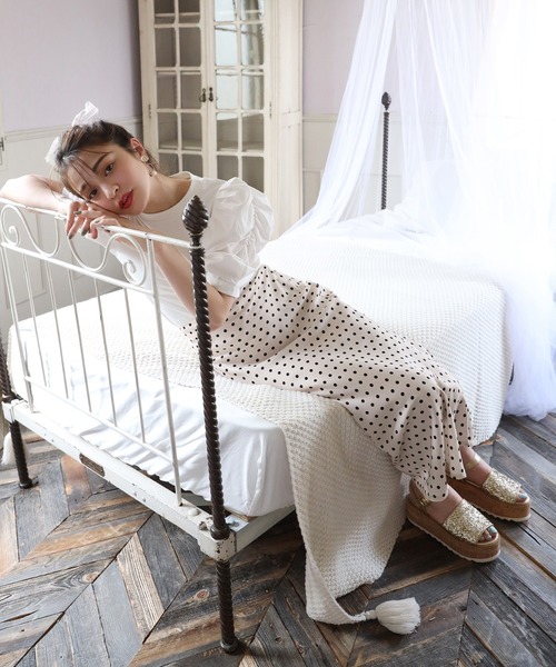 one after another NICE CLAUP（ワンアフターアナザーナイスクラップ）の「バックレースアップチューリップスカート（スカート・レディース・ドット/ブラック・FREE）」の3枚目の写真