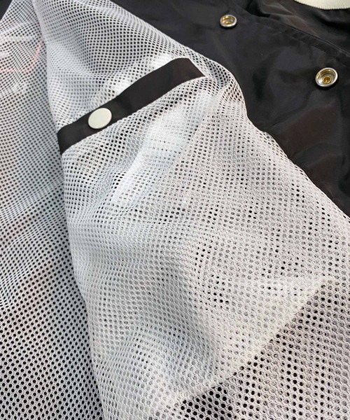 DIESEL（ディーゼル）の「刺繍ロゴ スリーブラインコーチ