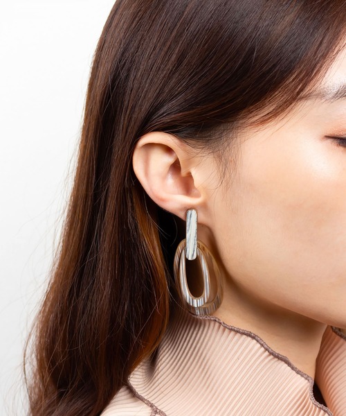 me+em select(ミームセレクト)の「アートオーバルピアス(ピアス(両耳用)・レディース・ブラック/ベージュ/ブラウン・ONE SIZE)」の10枚目の写真